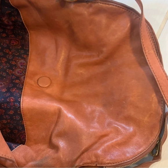 Marc By Marc Jacobs Petal To The Metal  Natasha Shoulder Handbag - Picture 11 of 12